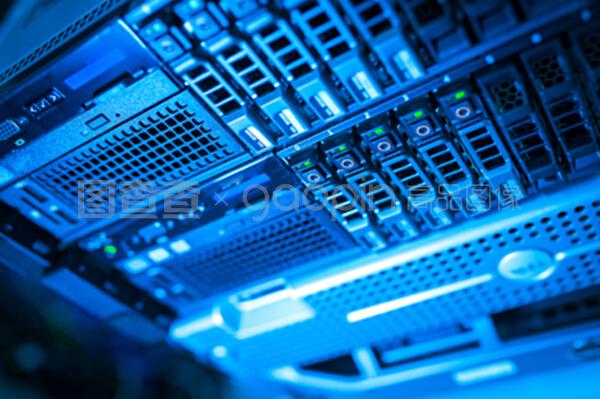 網(wǎng)絡(luò)服務(wù)器與云計(jì)算裝備技術(shù)服務(wù) 驅(qū)動(dòng)數(shù)字化轉(zhuǎn)型的核心力量